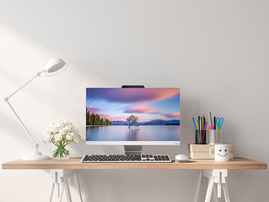絕美AiO新品ASUS A3402，優雅白配色盡顯精緻風格。